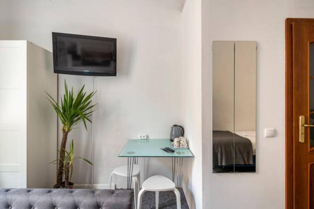 Hello Aparthotels Krakow Dış mekan fotoğraf
